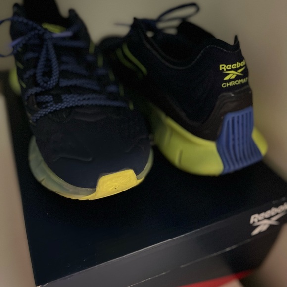 Reebok 9.5 Kig Kinetica Unisex Running Vecnavia/Acdblu/Yello - Picture 6 of 8